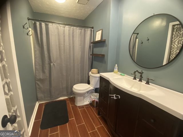 485 Hillsdale Drive, Fayetteville, GA 30214