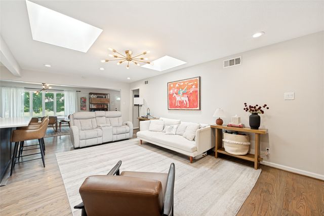 3518 Townsend Drive, Dallas, TX 75229