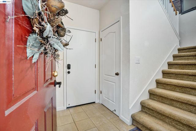 5658 Belleza Drive, Pleasanton, CA 94588