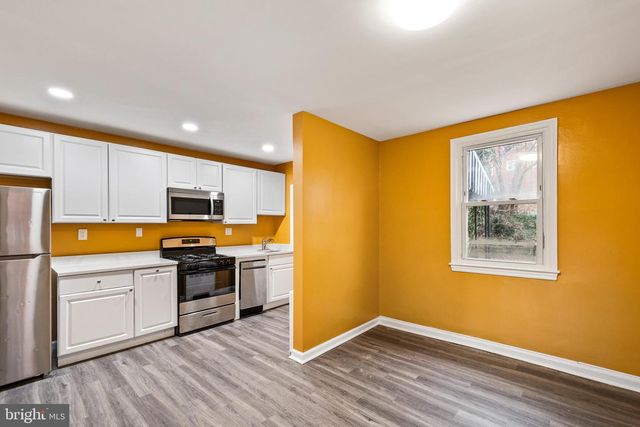 2412 18TH ST SE, Washington, DC 20020