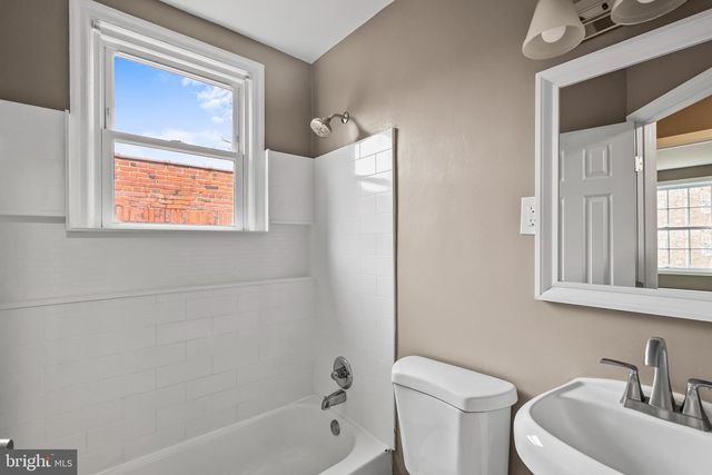 2412 18TH ST SE, Washington, DC 20020