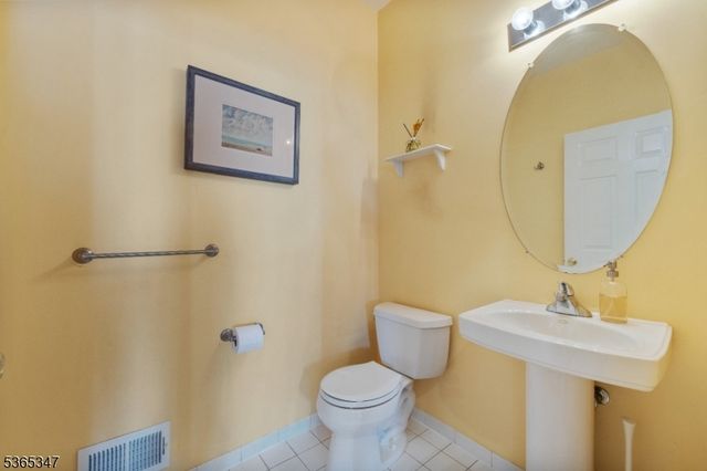 34 George Russell Way, Clifton City, NJ 07013