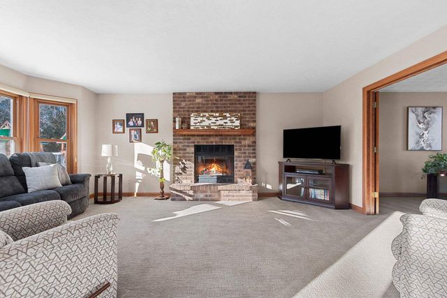 2775 INDEPENDENCE DRIVE, Green Bay, WI 54304