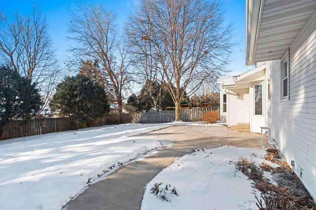 2775 INDEPENDENCE DRIVE, Green Bay, WI 54304