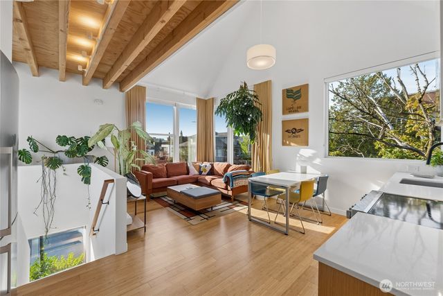 2303 E Alder Street, Seattle, WA 98122