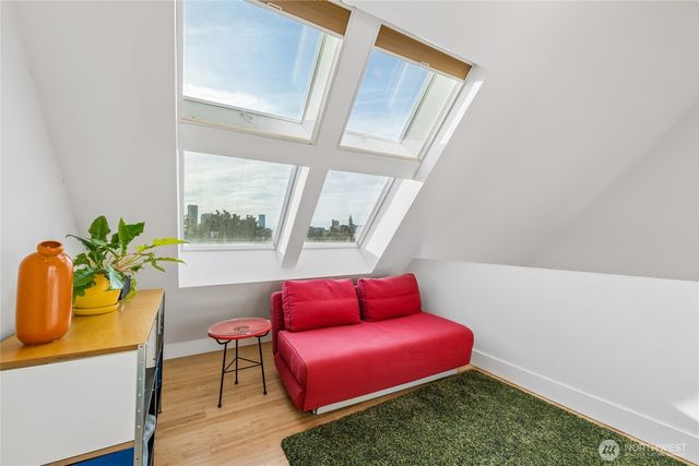 2303 E Alder Street, Seattle, WA 98122