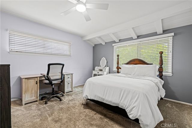 17955 Archwood, Reseda, CA 91335