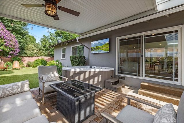 17955 Archwood, Reseda, CA 91335