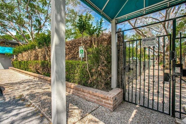 3938 W Alabama Street 8, Houston, TX 77027