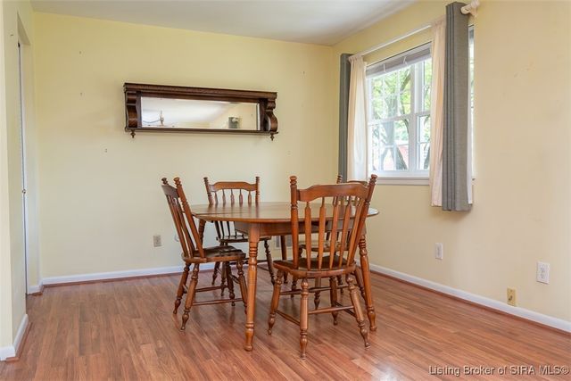 1411 Ridgeway Drive, Jeffersonville, IN 47130