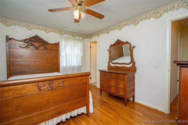 1411 Ridgeway Drive, Jeffersonville, IN 47130