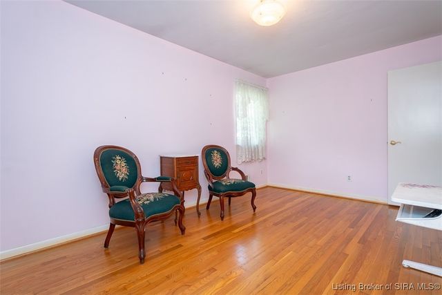 1411 Ridgeway Drive, Jeffersonville, IN 47130