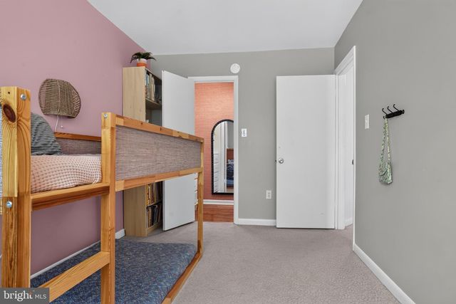 14871 EMBERDALE DR, Woodbridge, VA 22193