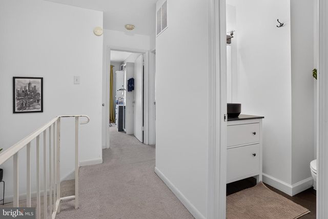 14871 EMBERDALE DR, Woodbridge, VA 22193