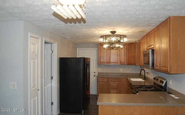8321 SANTMAN Court, Jacksonville, FL 32221