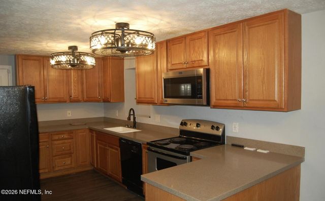 8321 SANTMAN Court, Jacksonville, FL 32221