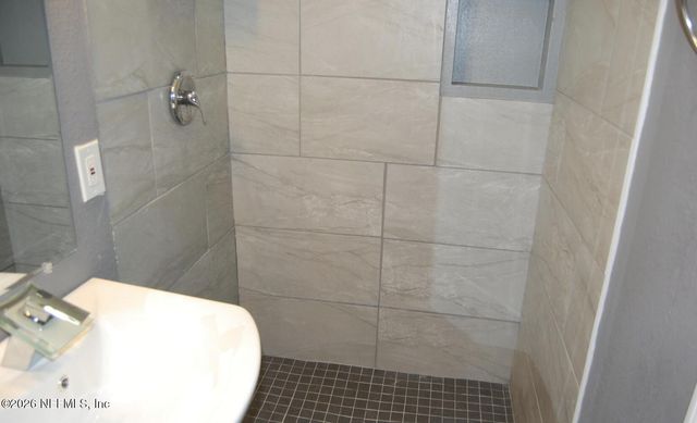 8321 SANTMAN Court, Jacksonville, FL 32221