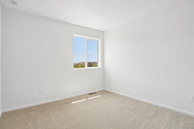 5432 N Denali Boulevard, Aurora, CO 80019