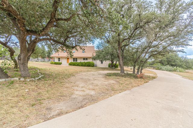 15 Tall Oaks TRL, Austin, TX 78737