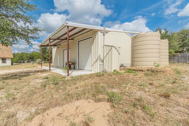 15 Tall Oaks TRL, Austin, TX 78737