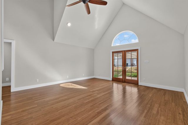 15 Tall Oaks TRL, Austin, TX 78737