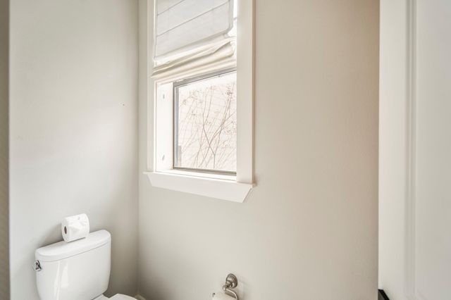 2404 Beall Street A, Houston, TX 77008