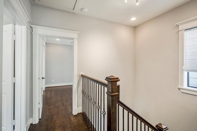 2404 Beall Street A, Houston, TX 77008