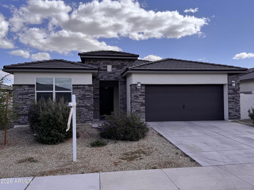 24065 W Verlea Drive, Buckeye, AZ 85326 — photo 2