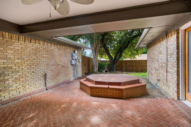3105 Roundrock Trail, Plano, TX 75075