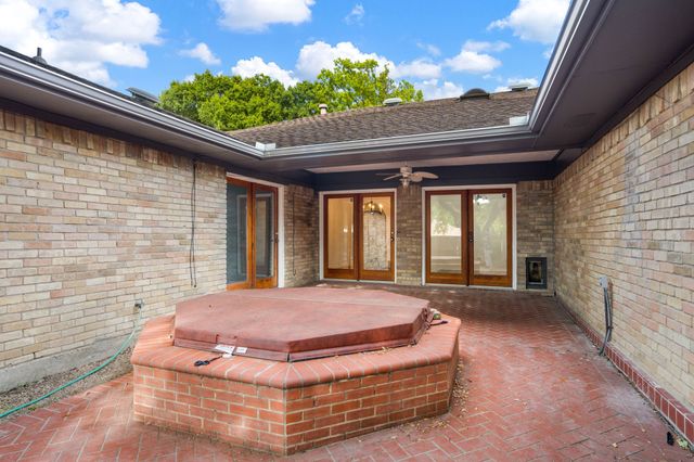 3105 Roundrock Trail, Plano, TX 75075