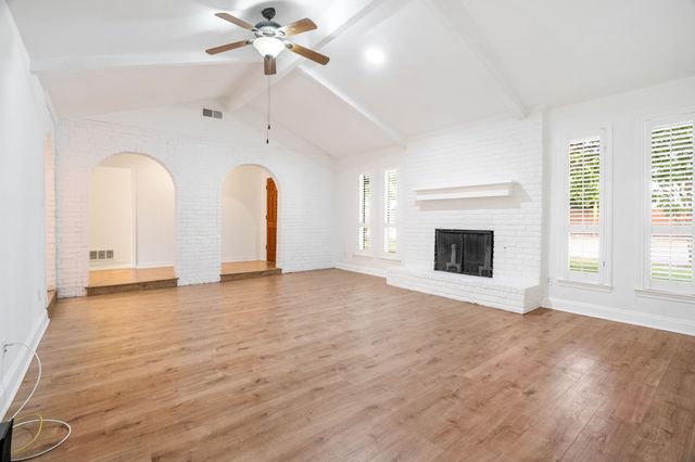 3105 Roundrock Trail, Plano, TX 75075