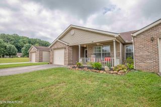10044 Greylock Way, Knoxville, TN 37931