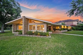 1504 Bayou Homes Drive, Galveston, TX 77551