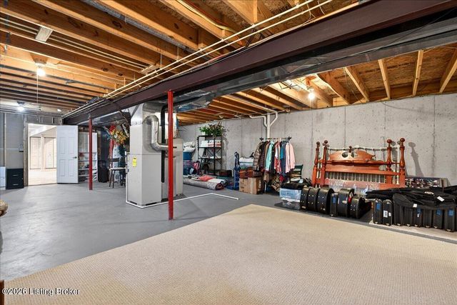 3144 Freys Hill Rd, Louisville, KY 40241