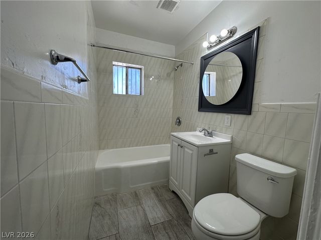2125 Elm Avenue, Las Vegas, NV 89101