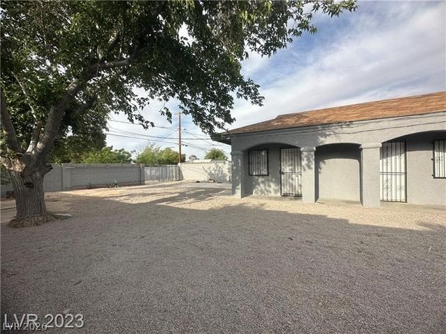 2125 Elm Avenue, Las Vegas, NV 89101