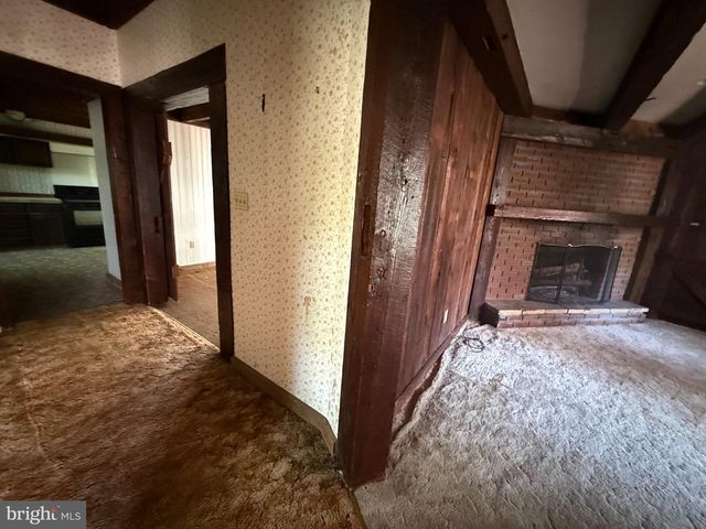 3 CIRCLE DR, Browns Mills, NJ 08015