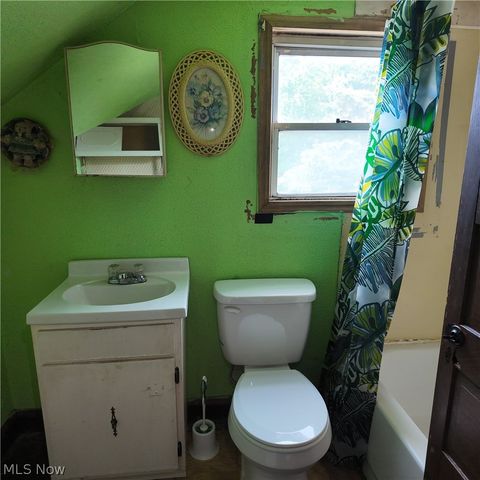 60490 Main Street, Jacobsburg, OH 43933