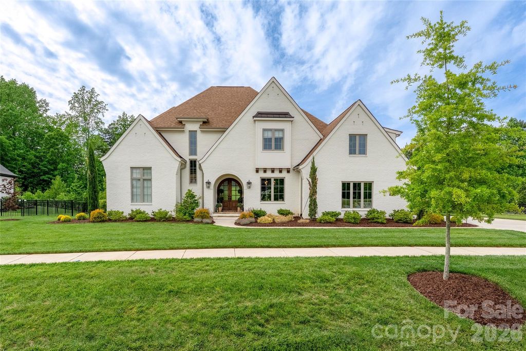 10201 Laurier Lane, Huntersville, NC 28078