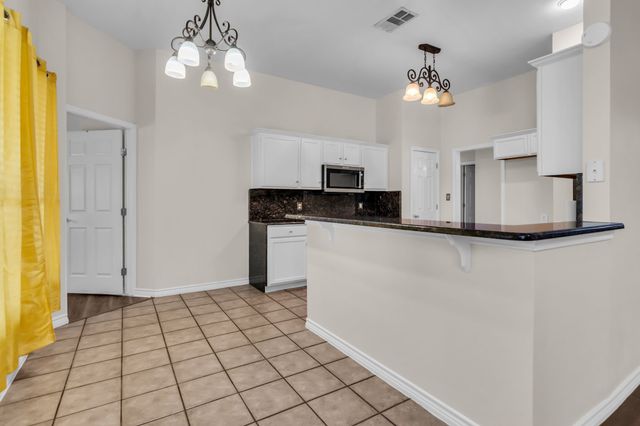 1900 Le Sage Court, Denton, TX 76208