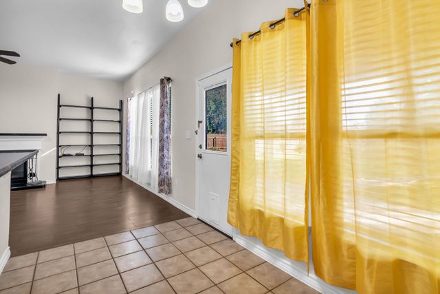 1900 Le Sage Court, Denton, TX 76208