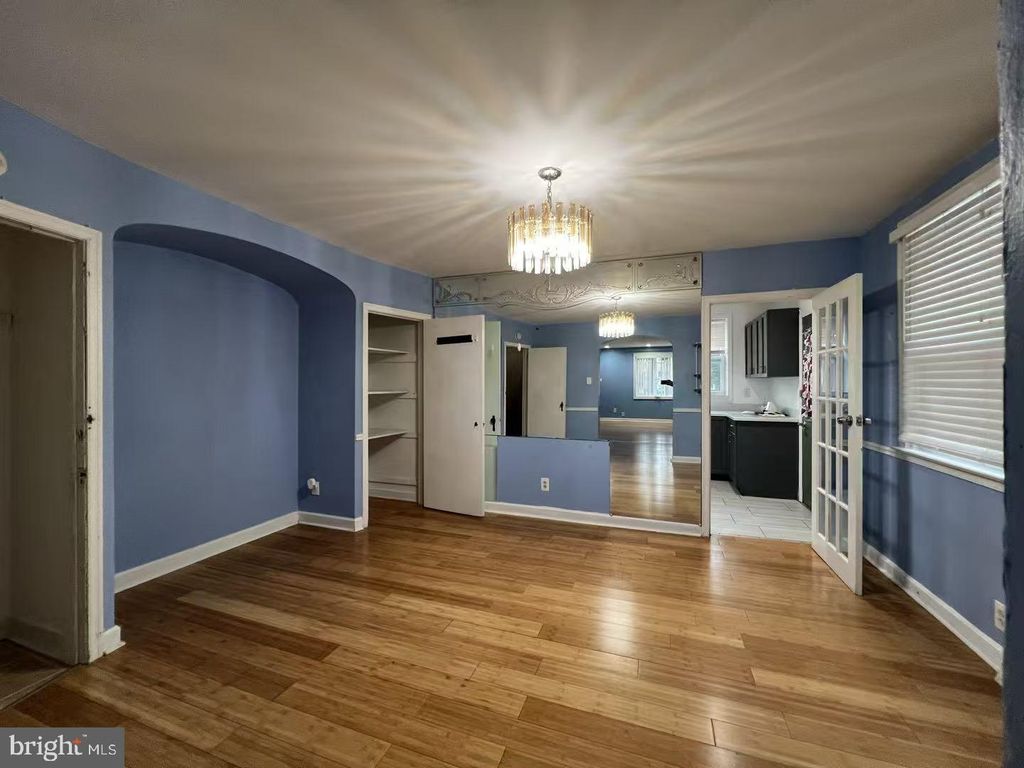 1128 KNORR ST, PHILADELPHIA, PA 19111 — photo 2