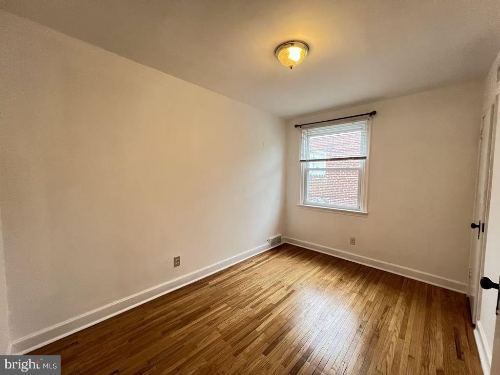 1128 KNORR ST, PHILADELPHIA, PA 19111 — photo 4