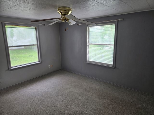 528 E Jefferson Street, Van Alstyne, TX 75495