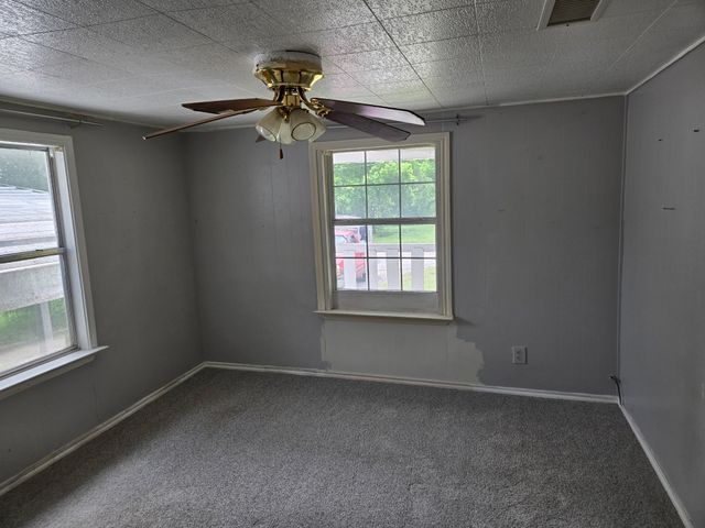 528 E Jefferson Street, Van Alstyne, TX 75495
