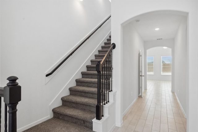 3406 Rolling River Drive, Baytown, TX 77521