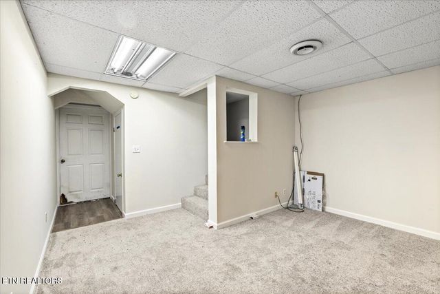 155 Mozingo Lane, Jacksboro, TN 37757