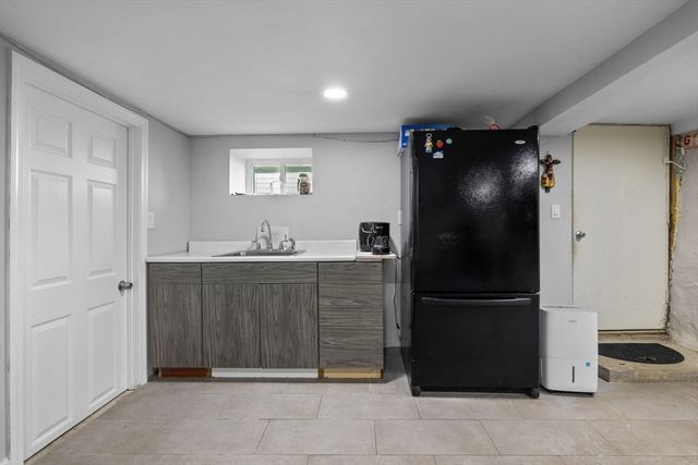 224 Harris St, Revere, MA 02151