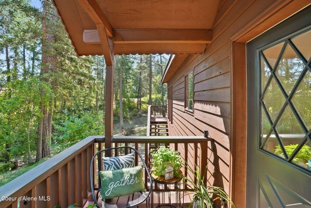 18400 W HOLIDAY WAY, Hauser, ID 83854