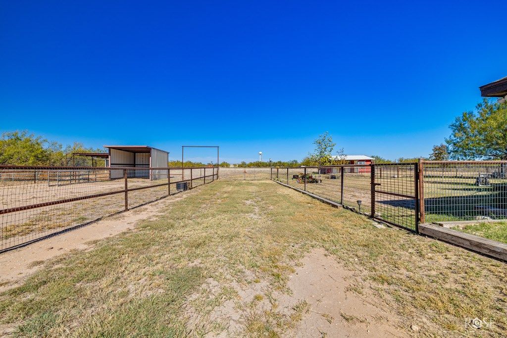 Image 20 of property listing at 12846 Dove Creek West Lane, San Angelo, TX 76904